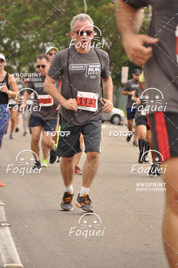 Buy your photos of the eventSantander Track&Field  Run Series - Shopping Vitria on Fotop