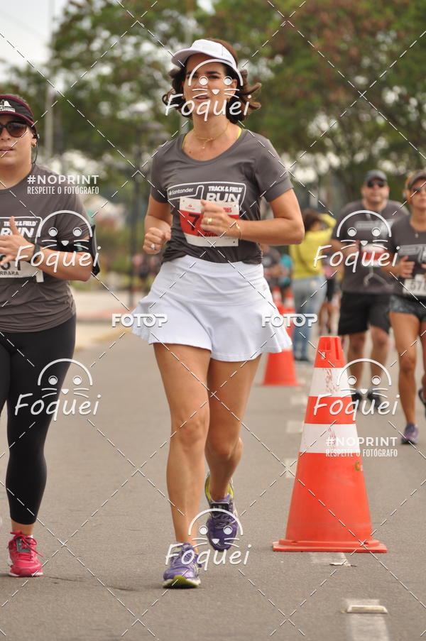 Buy your photos of the eventSantander Track&Field  Run Series - Shopping Vitria on Fotop
