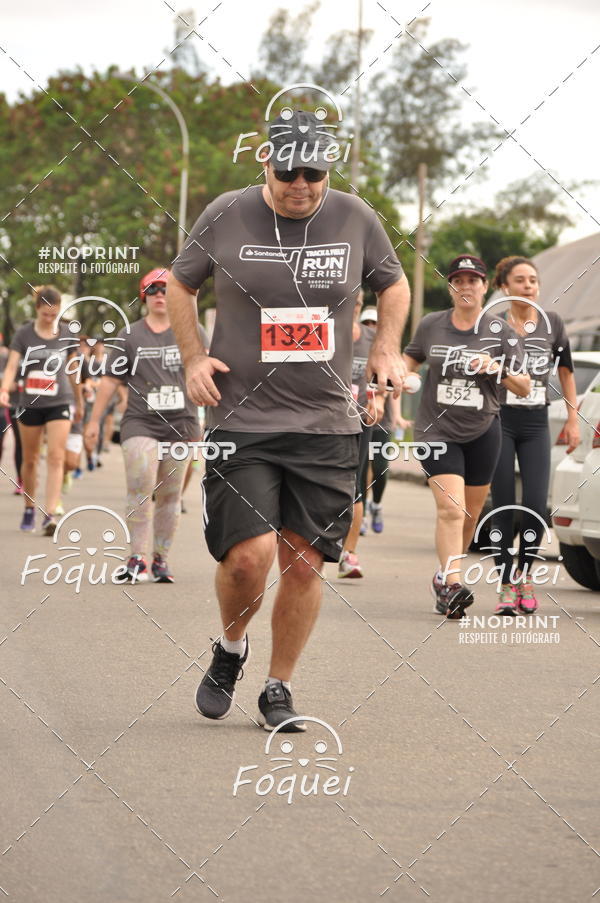 Buy your photos of the eventSantander Track&Field  Run Series - Shopping Vitria on Fotop