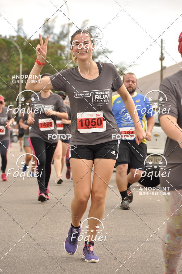 Buy your photos of the eventSantander Track&Field  Run Series - Shopping Vitria on Fotop