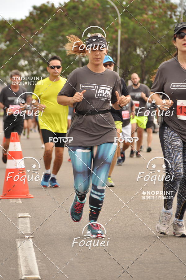 Buy your photos of the eventSantander Track&Field  Run Series - Shopping Vitria on Fotop