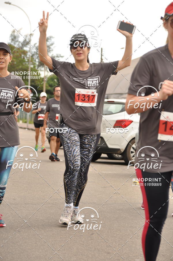 Buy your photos of the eventSantander Track&Field  Run Series - Shopping Vitria on Fotop