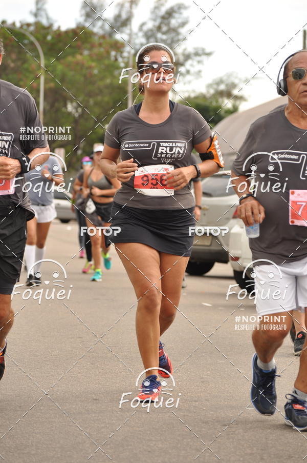 Buy your photos of the eventSantander Track&Field  Run Series - Shopping Vitria on Fotop