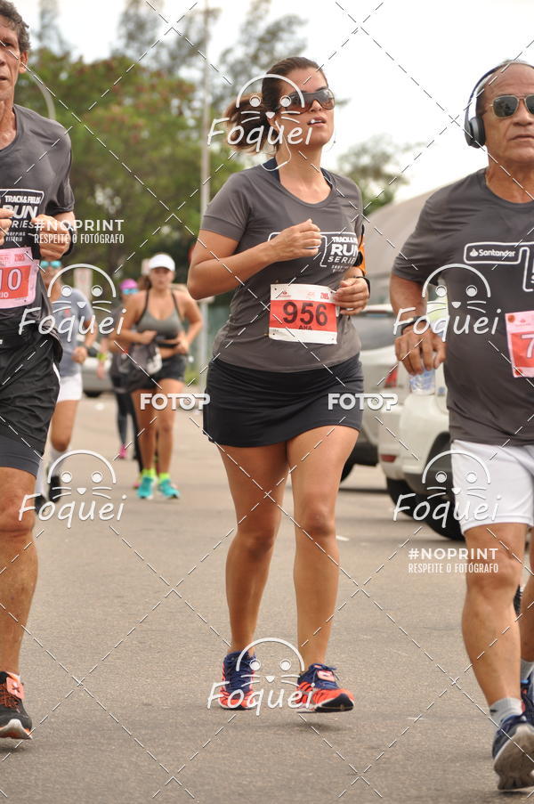 Buy your photos of the eventSantander Track&Field  Run Series - Shopping Vitria on Fotop