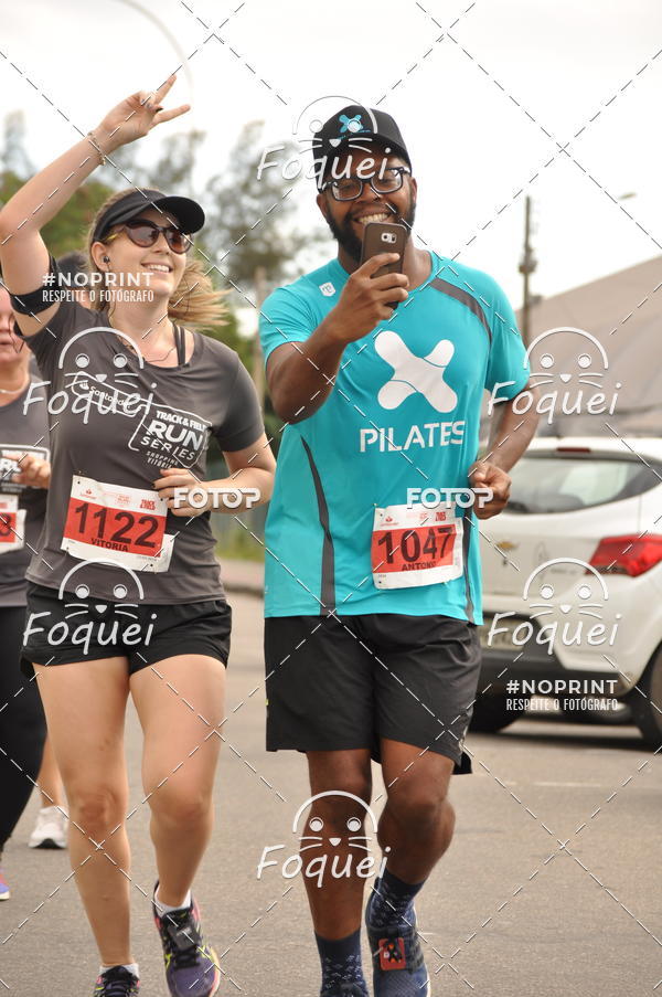 Buy your photos of the eventSantander Track&Field  Run Series - Shopping Vitria on Fotop