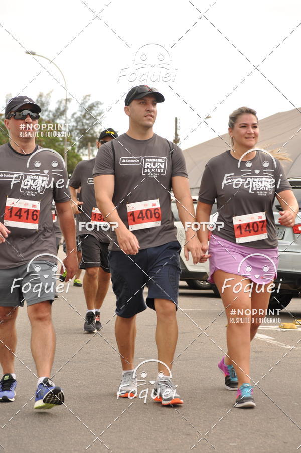 Buy your photos of the eventSantander Track&Field  Run Series - Shopping Vitria on Fotop