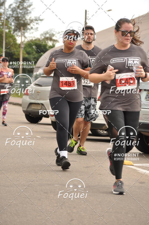 Buy your photos of the eventSantander Track&Field  Run Series - Shopping Vitria on Fotop