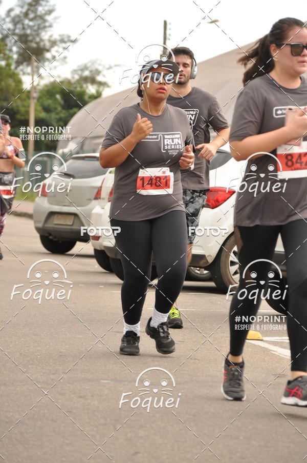 Buy your photos of the eventSantander Track&Field  Run Series - Shopping Vitria on Fotop