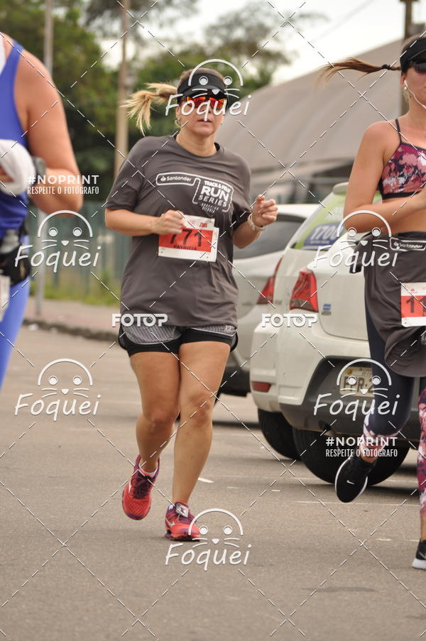 Buy your photos of the eventSantander Track&Field  Run Series - Shopping Vitria on Fotop