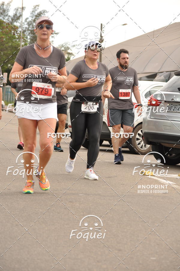 Buy your photos of the eventSantander Track&Field  Run Series - Shopping Vitria on Fotop