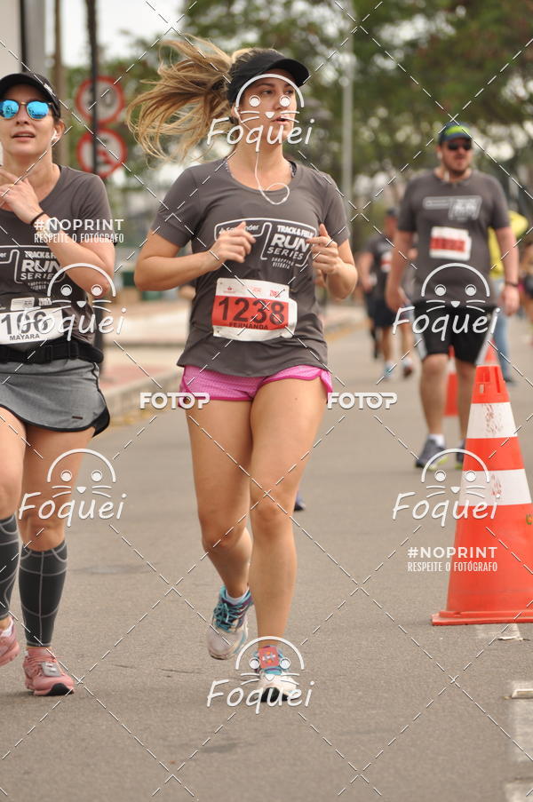 Buy your photos of the eventSantander Track&Field  Run Series - Shopping Vitria on Fotop