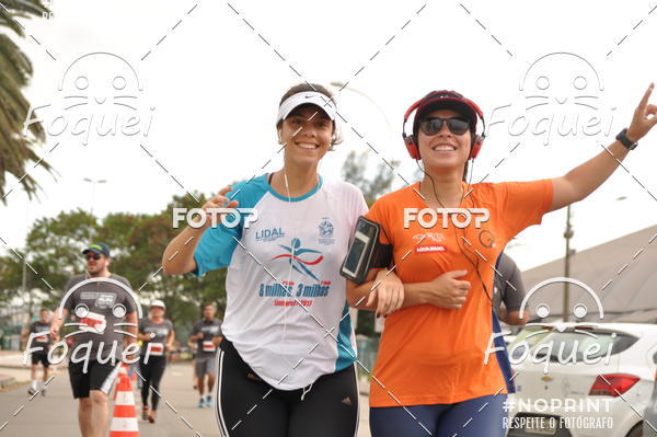 Buy your photos of the eventSantander Track&Field  Run Series - Shopping Vitria on Fotop