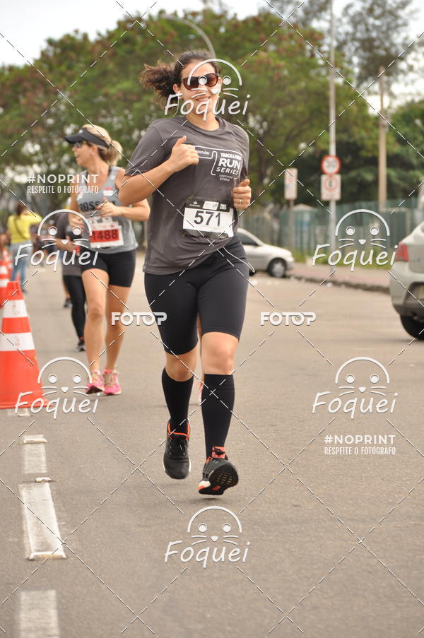 Buy your photos of the eventSantander Track&Field  Run Series - Shopping Vitria on Fotop