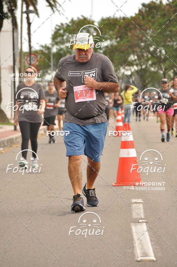 Buy your photos of the eventSantander Track&Field  Run Series - Shopping Vitria on Fotop