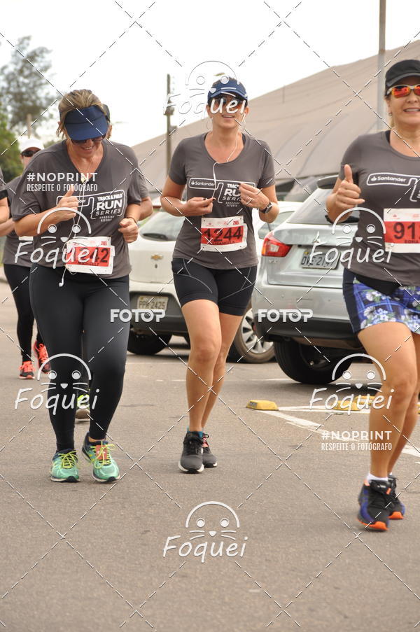 Buy your photos of the eventSantander Track&Field  Run Series - Shopping Vitria on Fotop