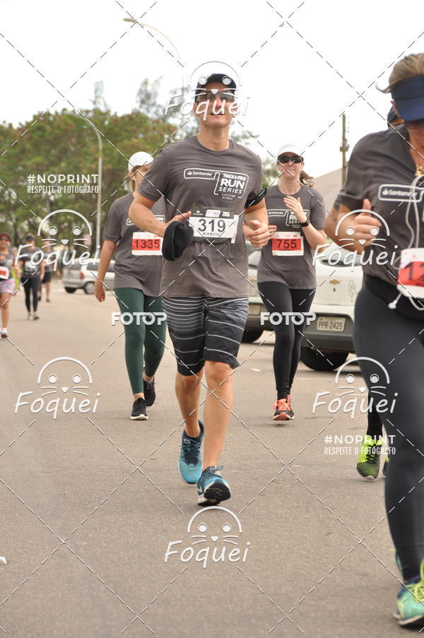 Buy your photos of the eventSantander Track&Field  Run Series - Shopping Vitria on Fotop