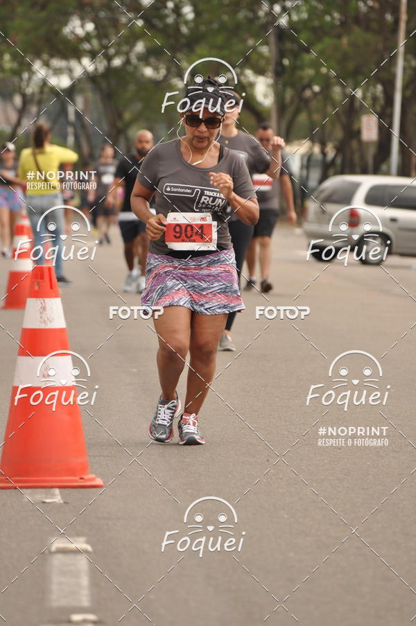 Buy your photos of the eventSantander Track&Field  Run Series - Shopping Vitria on Fotop