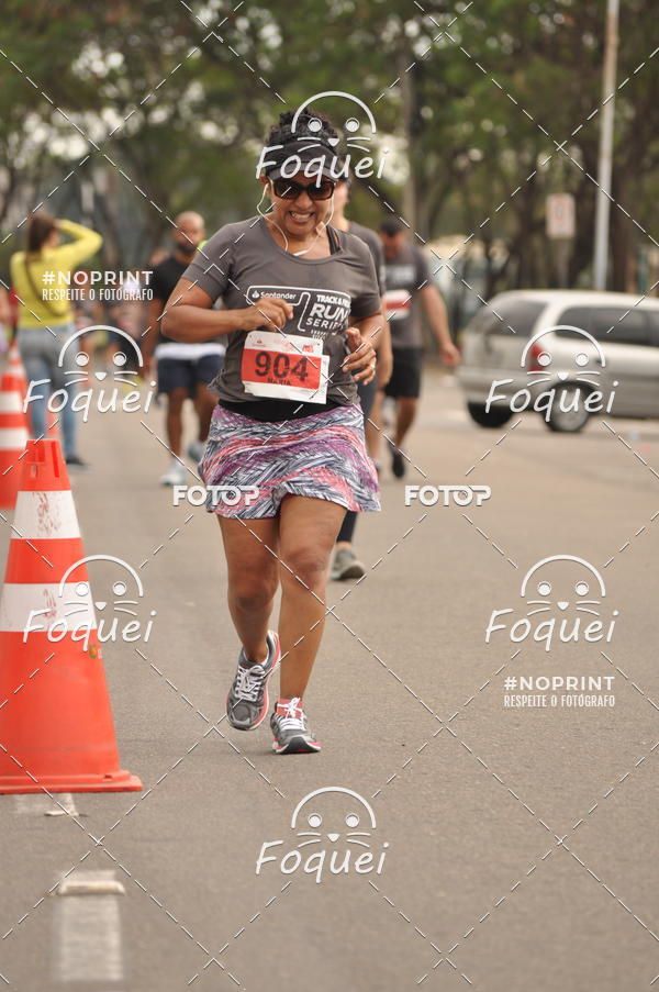 Buy your photos of the eventSantander Track&Field  Run Series - Shopping Vitria on Fotop
