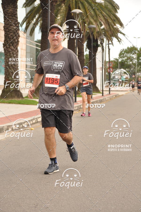 Buy your photos of the eventSantander Track&Field  Run Series - Shopping Vitria on Fotop