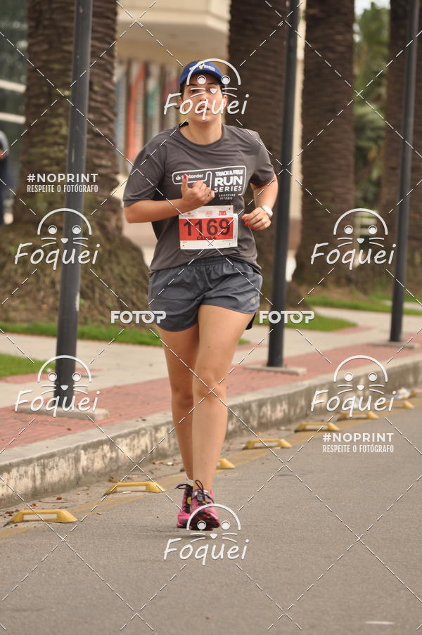 Buy your photos of the eventSantander Track&Field  Run Series - Shopping Vitria on Fotop