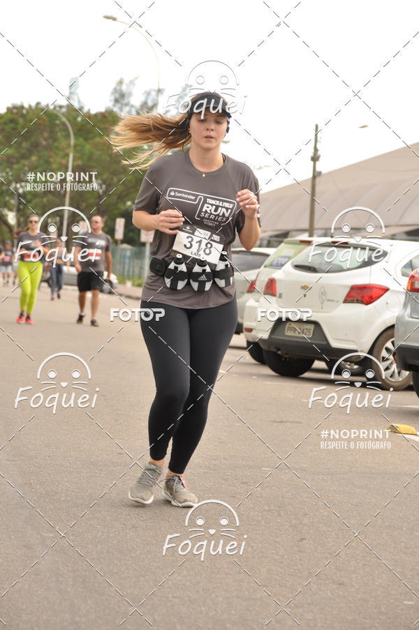 Buy your photos of the eventSantander Track&Field  Run Series - Shopping Vitria on Fotop