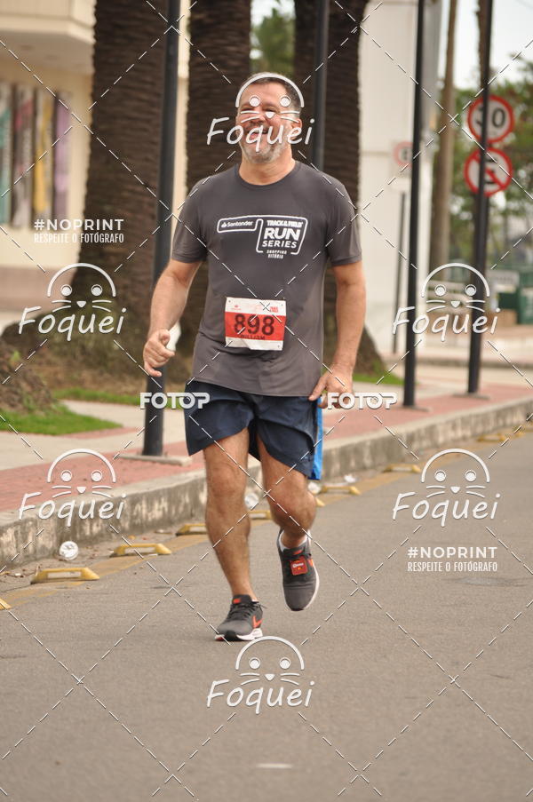 Buy your photos of the eventSantander Track&Field  Run Series - Shopping Vitria on Fotop