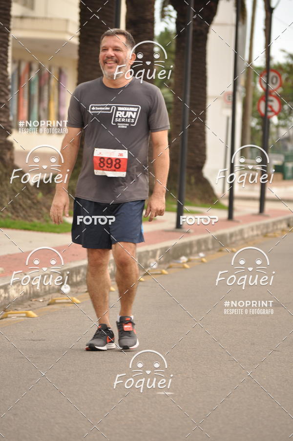 Buy your photos of the eventSantander Track&Field  Run Series - Shopping Vitria on Fotop
