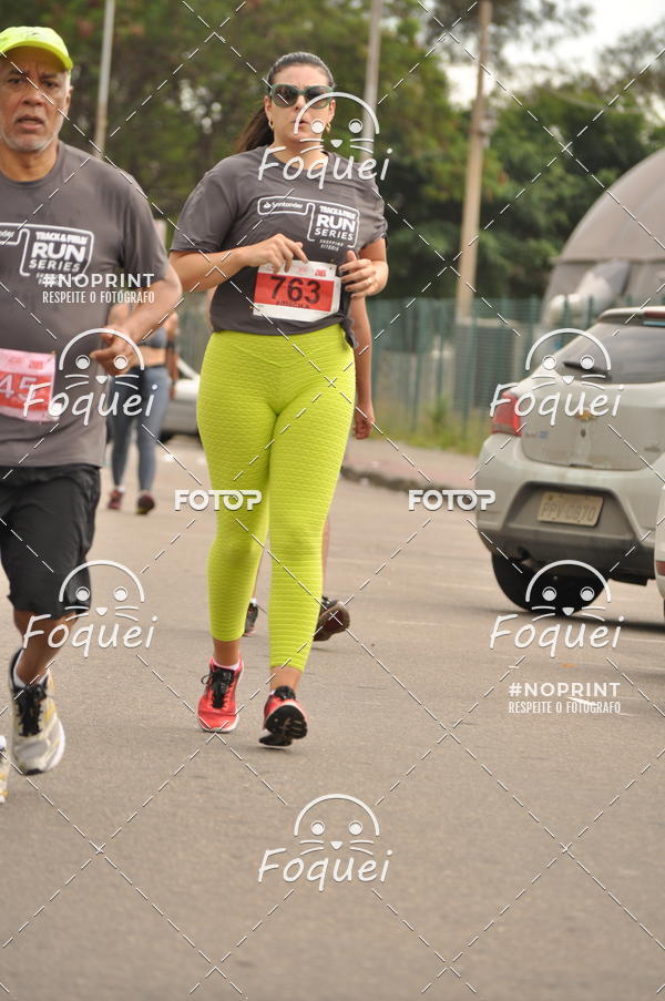 Buy your photos of the eventSantander Track&Field  Run Series - Shopping Vitria on Fotop