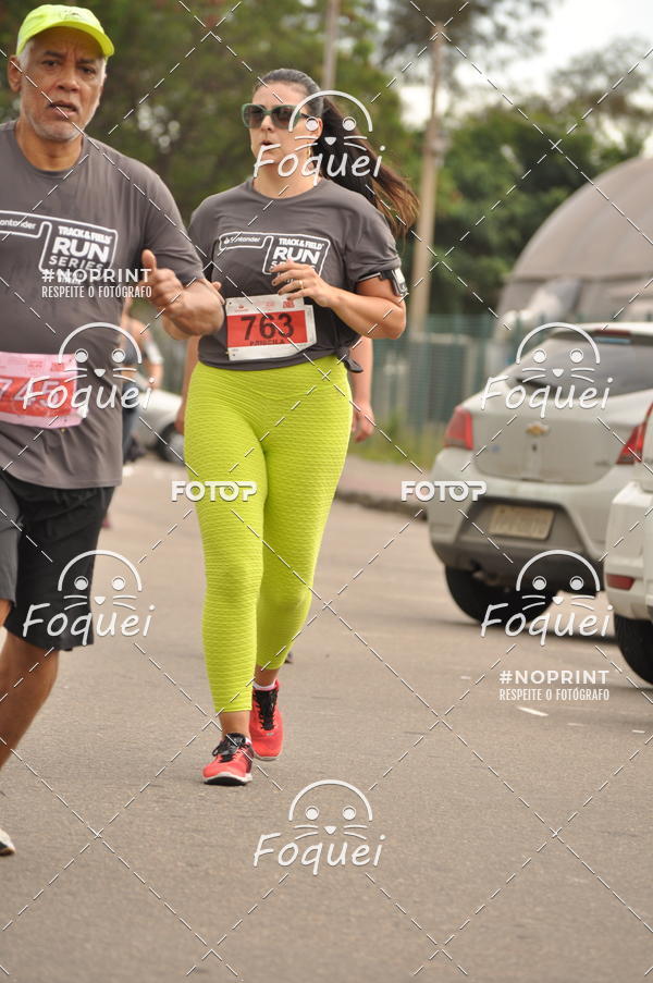 Buy your photos of the eventSantander Track&Field  Run Series - Shopping Vitria on Fotop