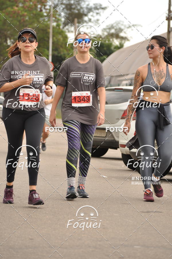 Buy your photos of the eventSantander Track&Field  Run Series - Shopping Vitria on Fotop