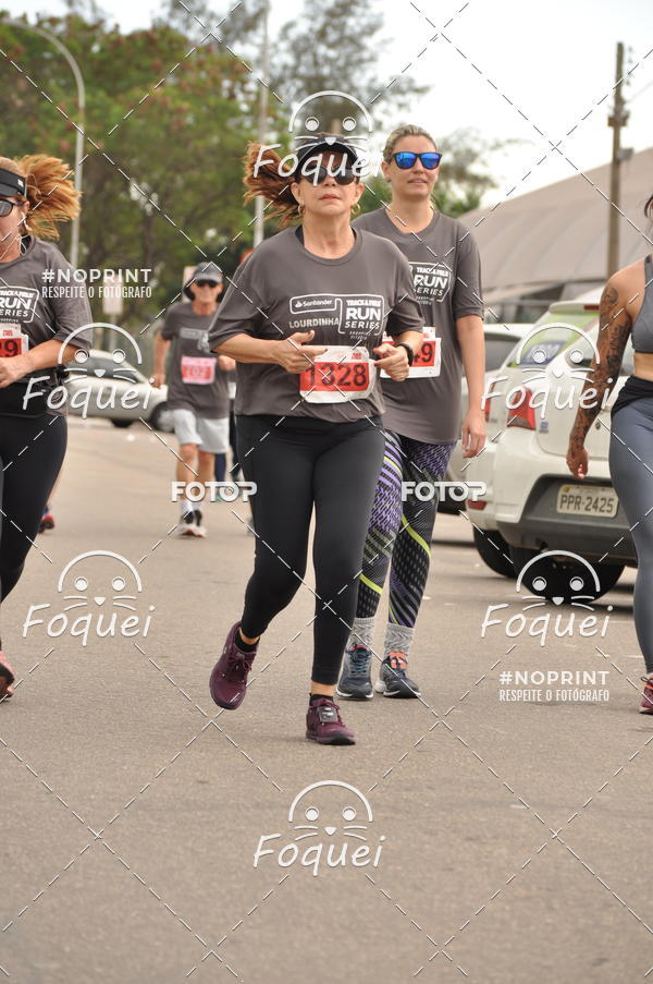 Buy your photos of the eventSantander Track&Field  Run Series - Shopping Vitria on Fotop