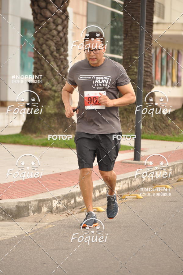 Buy your photos of the eventSantander Track&Field  Run Series - Shopping Vitria on Fotop