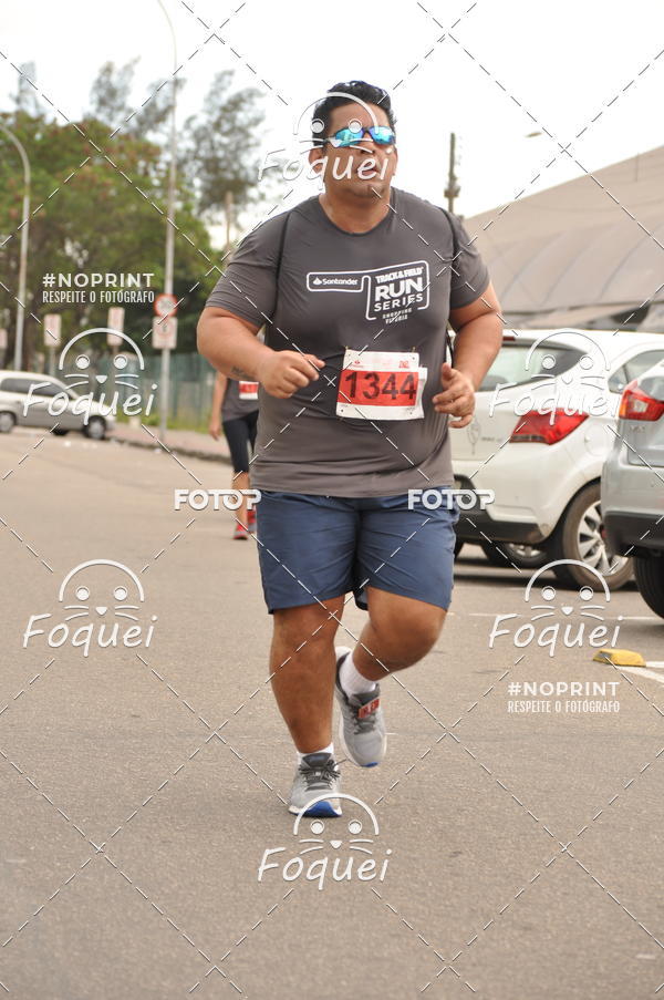 Buy your photos of the eventSantander Track&Field  Run Series - Shopping Vitria on Fotop