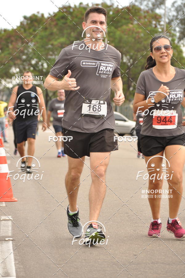 Buy your photos of the eventSantander Track&Field  Run Series - Shopping Vitria on Fotop