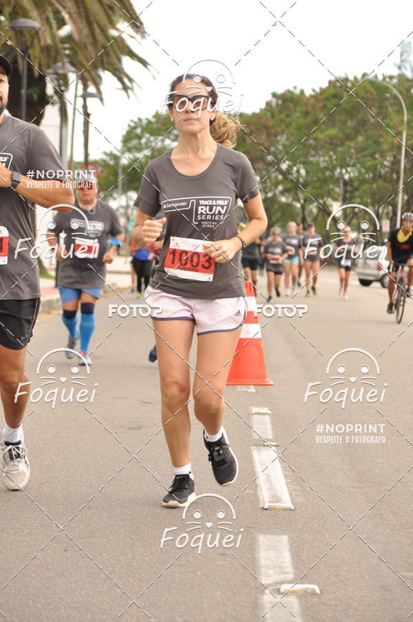 Buy your photos of the eventSantander Track&Field  Run Series - Shopping Vitria on Fotop