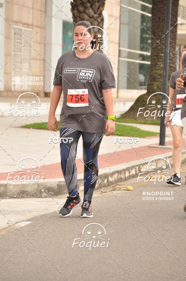 Buy your photos of the eventSantander Track&Field  Run Series - Shopping Vitria on Fotop