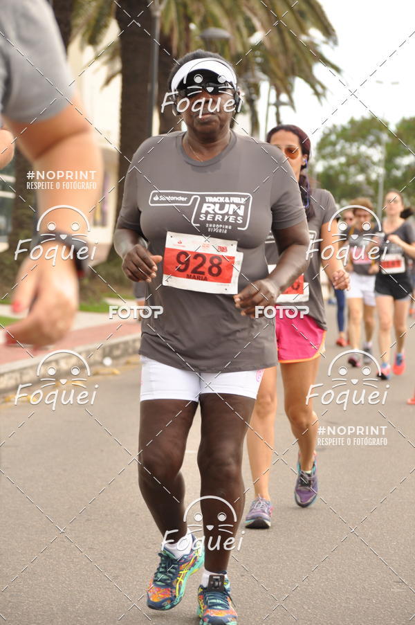 Buy your photos of the eventSantander Track&Field  Run Series - Shopping Vitria on Fotop