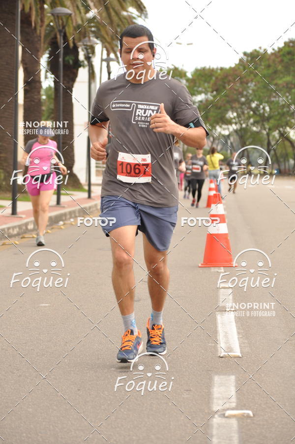 Buy your photos of the eventSantander Track&Field  Run Series - Shopping Vitria on Fotop
