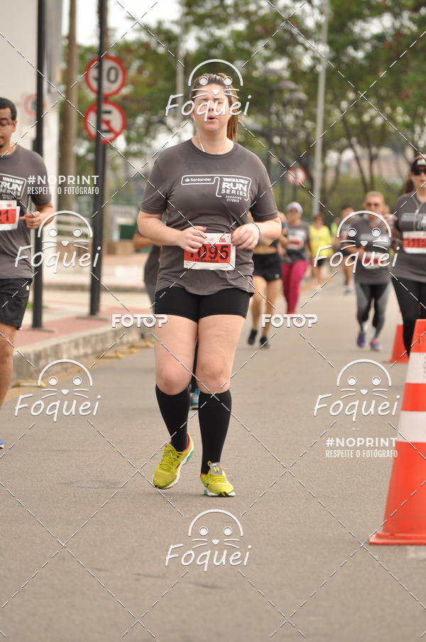 Buy your photos of the eventSantander Track&Field  Run Series - Shopping Vitria on Fotop