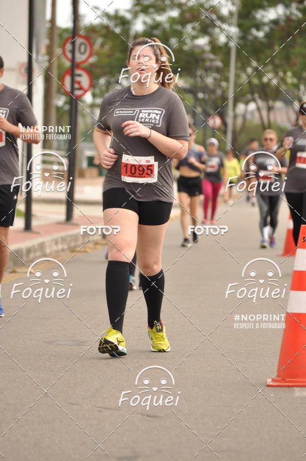 Buy your photos of the eventSantander Track&Field  Run Series - Shopping Vitria on Fotop