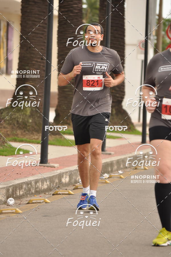 Buy your photos of the eventSantander Track&Field  Run Series - Shopping Vitria on Fotop