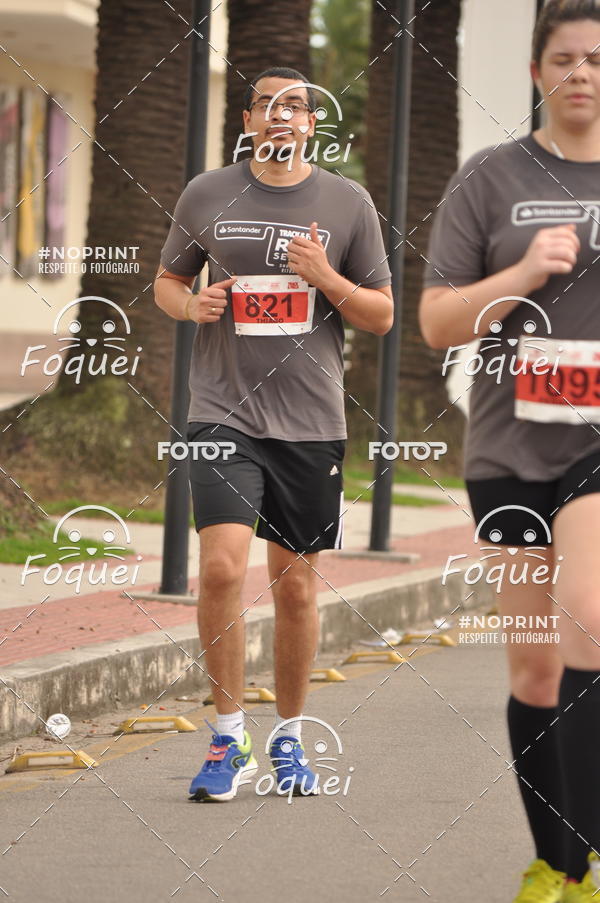 Buy your photos of the eventSantander Track&Field  Run Series - Shopping Vitria on Fotop