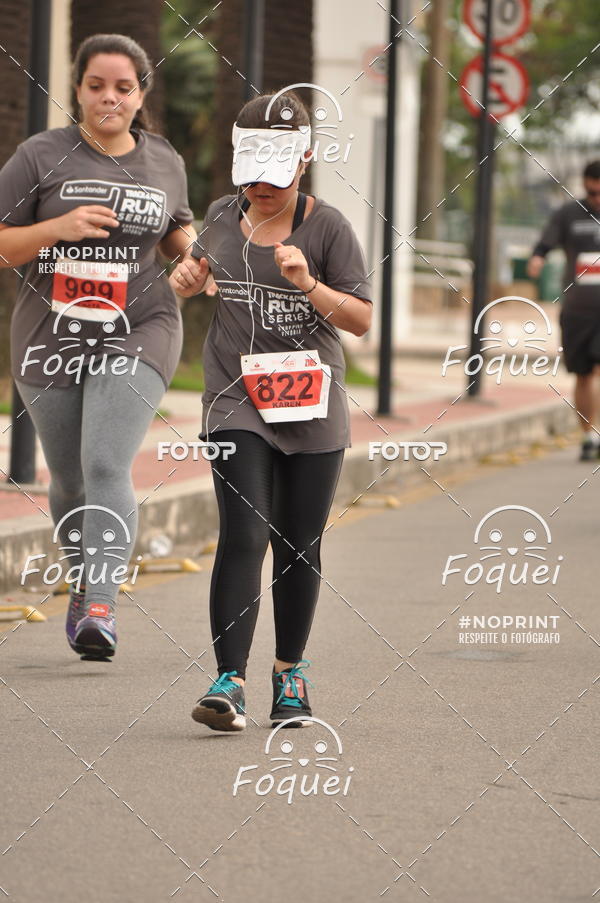 Buy your photos of the eventSantander Track&Field  Run Series - Shopping Vitria on Fotop