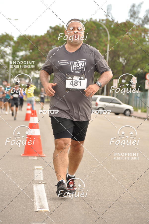 Buy your photos of the eventSantander Track&Field  Run Series - Shopping Vitria on Fotop