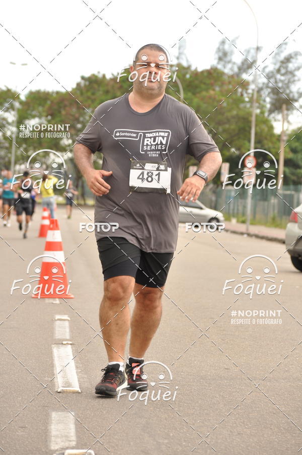 Buy your photos of the eventSantander Track&Field  Run Series - Shopping Vitria on Fotop