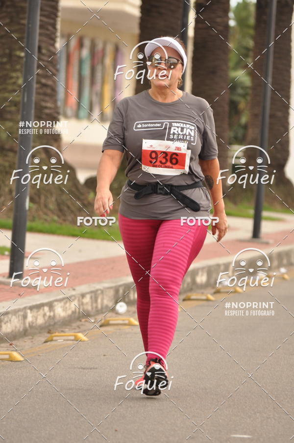 Buy your photos of the eventSantander Track&Field  Run Series - Shopping Vitria on Fotop