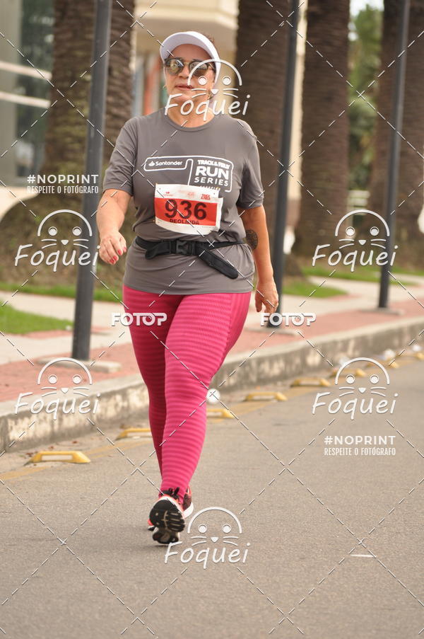 Buy your photos of the eventSantander Track&Field  Run Series - Shopping Vitria on Fotop