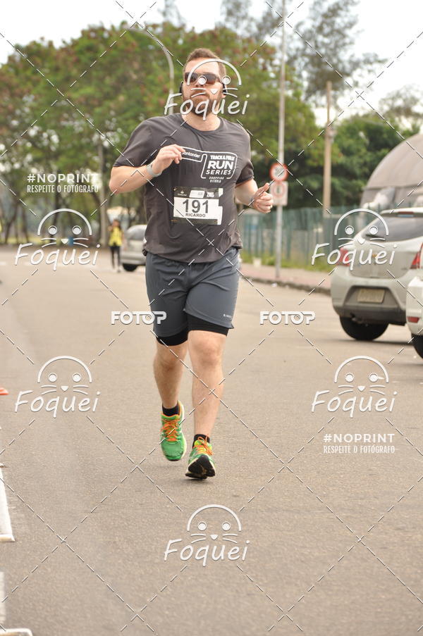 Buy your photos of the eventSantander Track&Field  Run Series - Shopping Vitria on Fotop