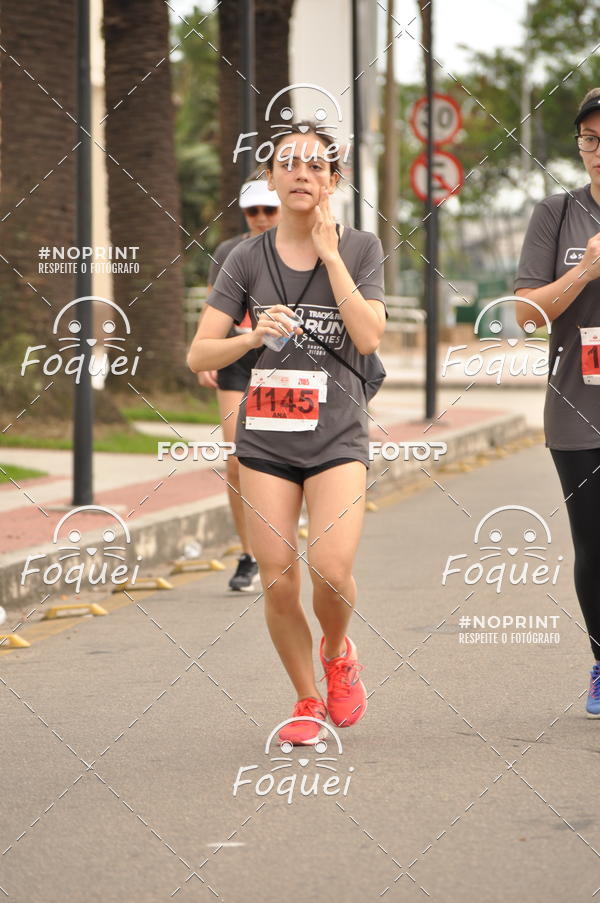 Buy your photos of the eventSantander Track&Field  Run Series - Shopping Vitria on Fotop