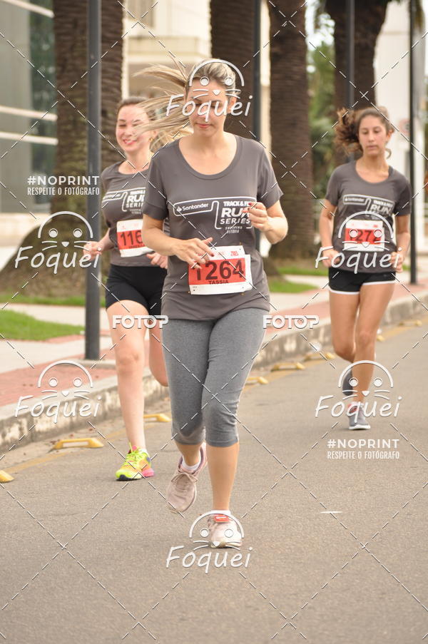 Buy your photos of the eventSantander Track&Field  Run Series - Shopping Vitria on Fotop